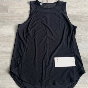 Lulu Lemon sculpt tank